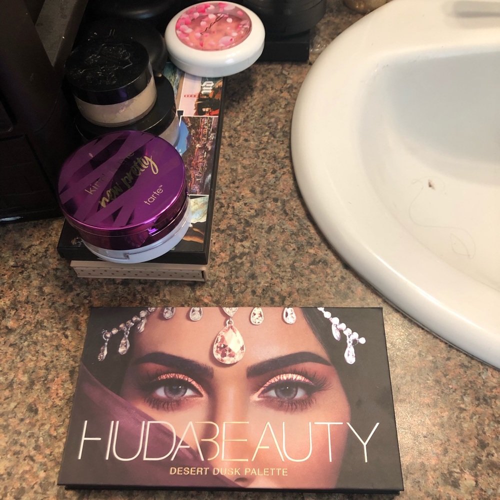 Huda palette